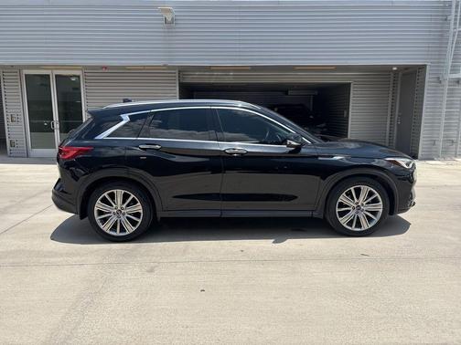 2021 INFINITI QX50 SENSORY