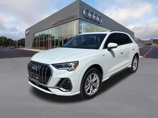 Glacier White Metallic 2025 Audi Q3 45 S line Premium