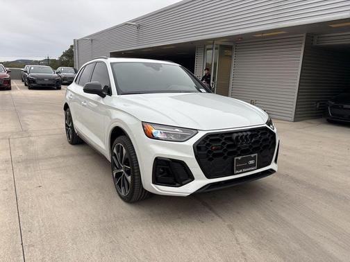 2024 Audi SQ5 3.0T Premium