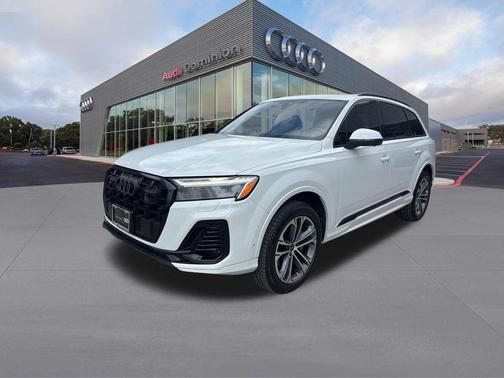 Glacier White Metallic 2025 Audi Q7 45 Premium