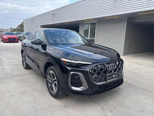 2025 Audi Q5 2.0T Premium