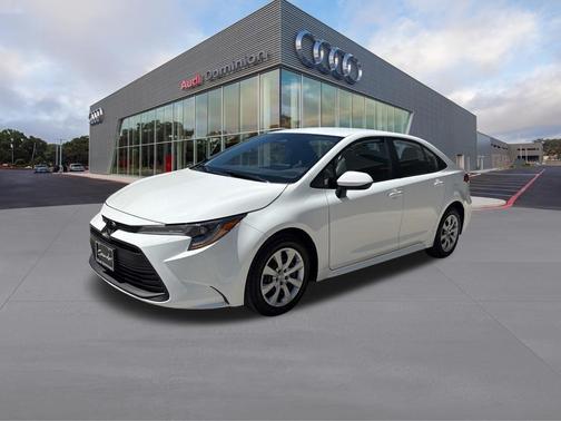 Ice 2025 Toyota Corolla LE