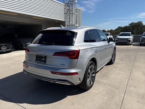 2021 Audi Q5 40 Premium Plus