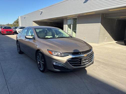 2024 Chevrolet Malibu 2LT