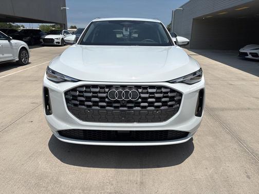 2025 Audi Q5 2.0T quattro Premium