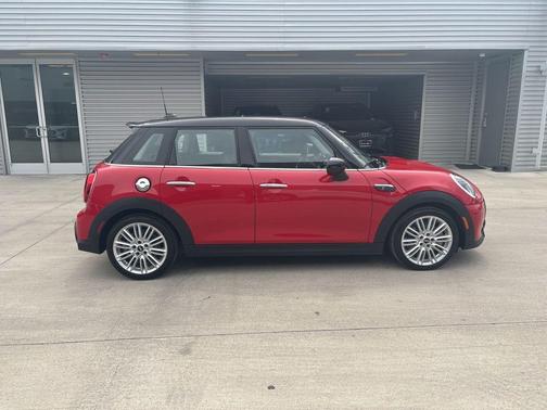 2023 MINI Hardtop Cooper S