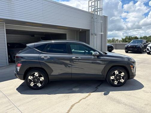 Gray Pearl 2025 Hyundai KONA SEL