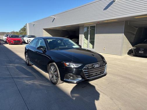 2022 Audi A4 40 Premium