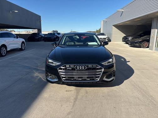 2022 Audi A4 40 Premium