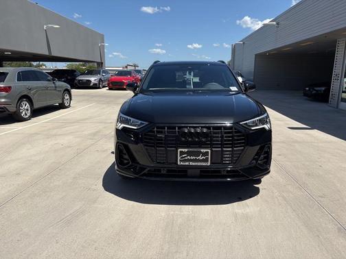 2025 Audi Q3 45 S line Premium