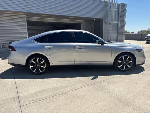 Solar Silver Metallic 2025 Honda Accord Hybrid Sport