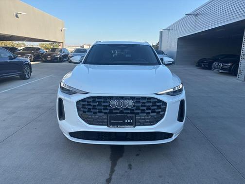 2025 Audi Q5 2.0T quattro Premium