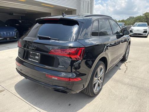 2025 Audi Q5 45 S line quattro Premium