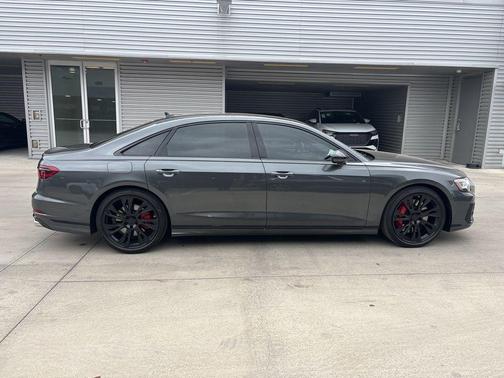 2026 Audi S8 4.0T quattro