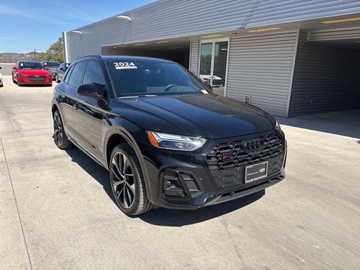 2024 Audi SQ5 3.0T Premium