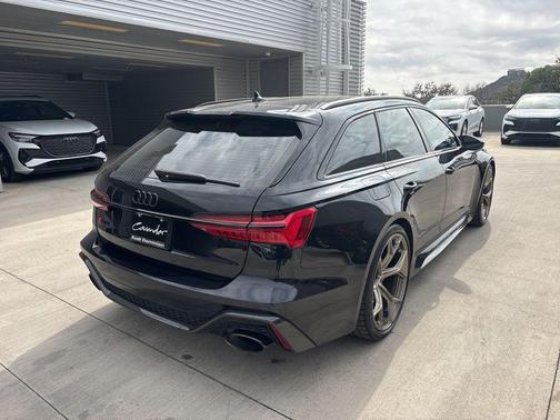 2024 Audi RS 6 Avant 4.0T quattro performance