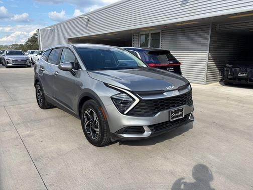2024 Kia Sportage LX