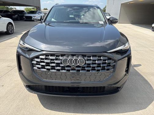 2025 Audi Q5 2.0T quattro Premium