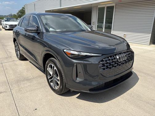 2025 Audi Q5 2.0T quattro Premium