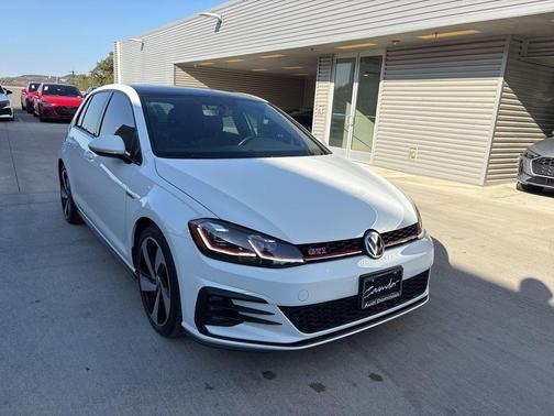 2020 Volkswagen Golf GTI 2.0T SE