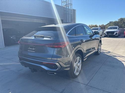 2025 Audi Q5 2.0T Premium