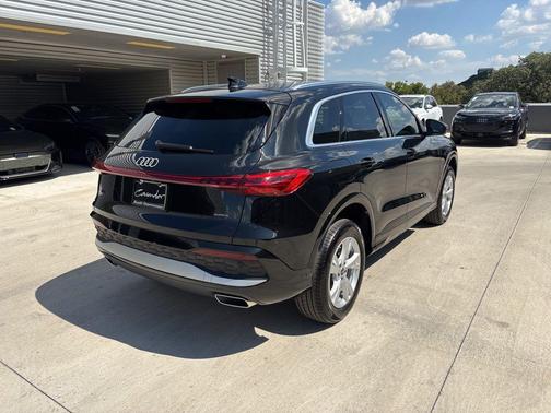 2025 Audi Q5 2.0T quattro Premium