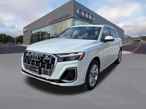 2025 Audi Q7 55 Premium