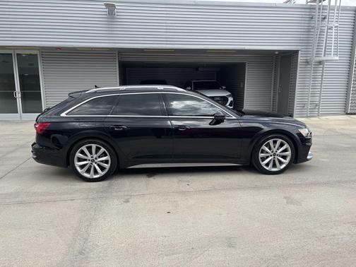 2022 Audi A6 allroad 55 quattro Premium Plus