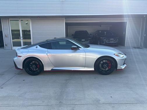 2025 Nissan Z NISMO