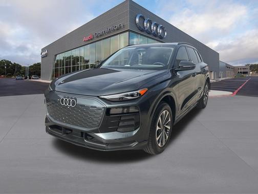 2025 Audi Q6 e-tron Premium