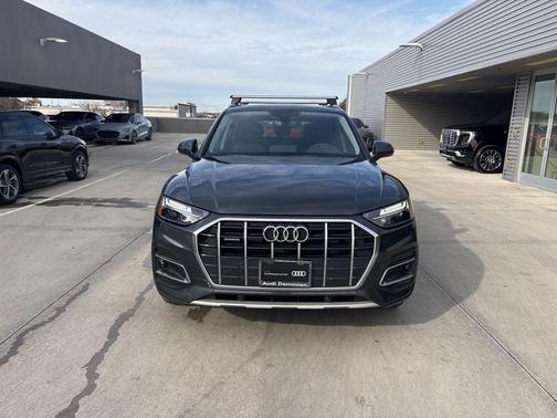 2024 Audi Q5 40 Premium