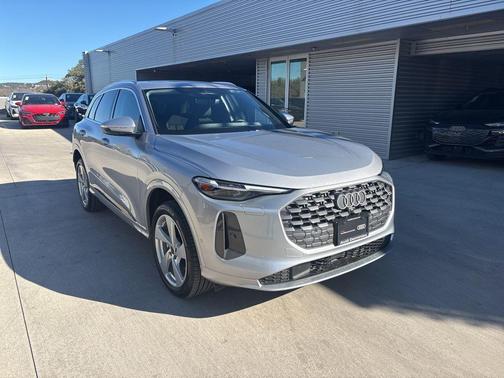 2025 Audi Q5 2.0T quattro Premium