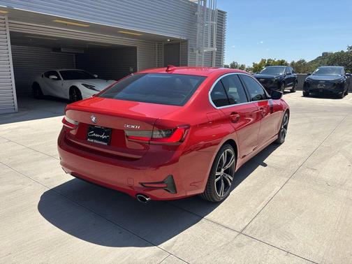 2020 BMW 330 i