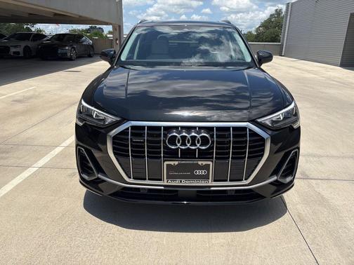 2022 Audi Q3 45 S line Premium