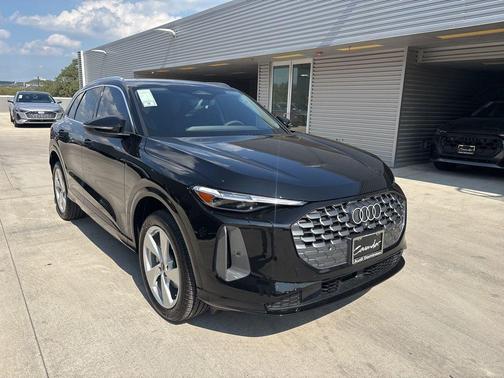 2025 Audi Q5 2.0T quattro Premium