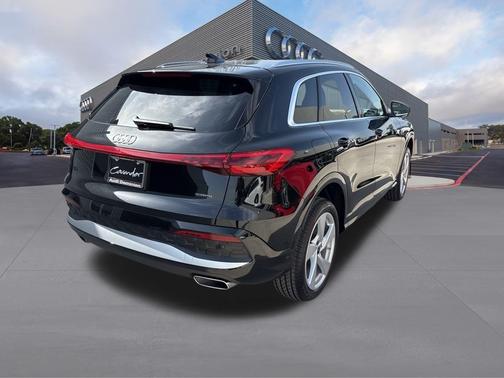 2025 Audi Q5 2.0T quattro Premium