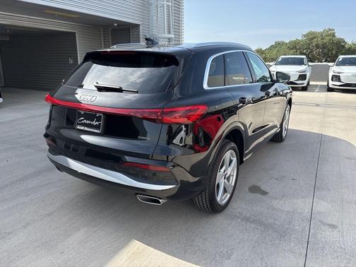 2025 Audi Q5 2.0T quattro Premium