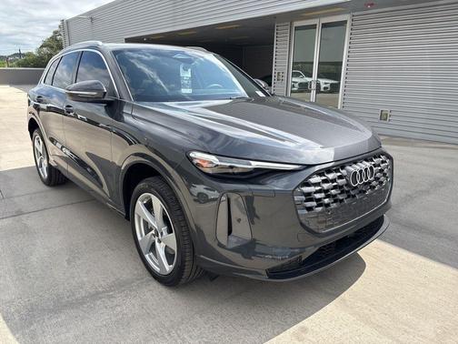 2025 Audi Q5 2.0T quattro Premium