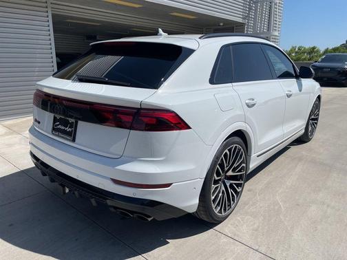 2025 Audi SQ8 4.0T Prestige