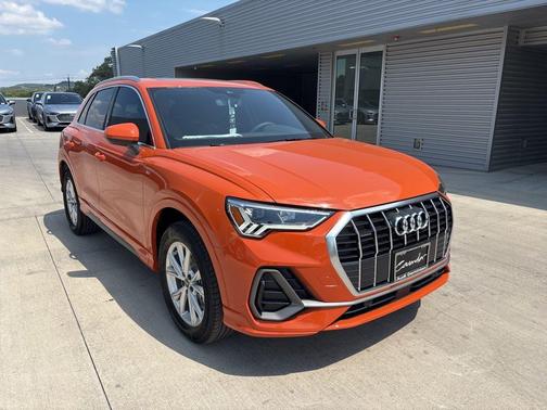 2025 Audi Q3 45 S line Premium