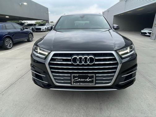 2019 Audi Q7 45 Premium
