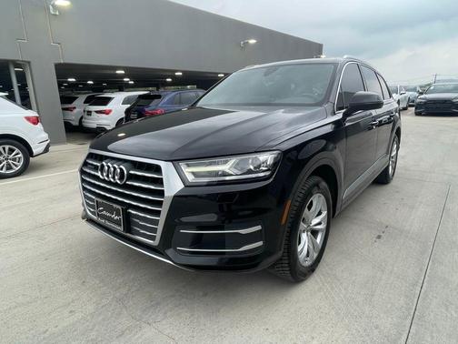 2019 Audi Q7 45 Premium