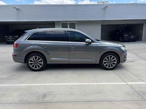 2018 Audi Q7 3.0T Premium Plus