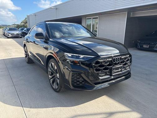 2026 Audi Q8 55 PLUS