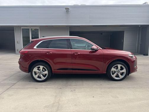 2025 Audi Q5 2.0T quattro Premium