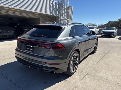 2026 Audi Q8 Premium Plus