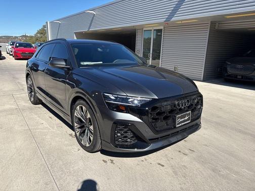2026 Audi Q8 Premium Plus