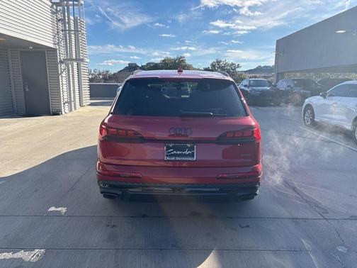 2026 Audi Q7 55 Prestige