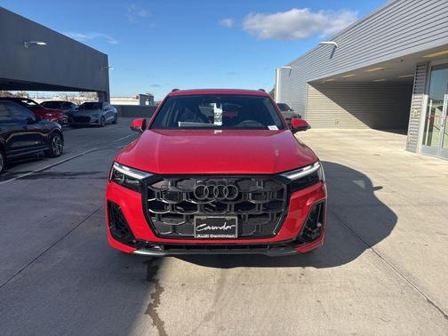 2026 Audi Q7 55 Prestige