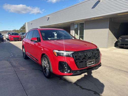 2026 Audi Q7 55 Prestige